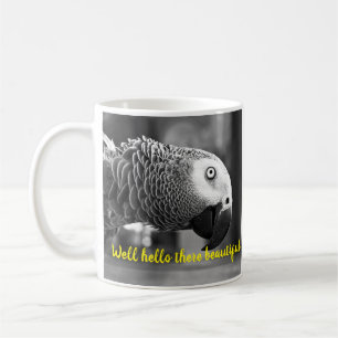 Hallo schön - Ein grauer Papagei. Kaffeetasse