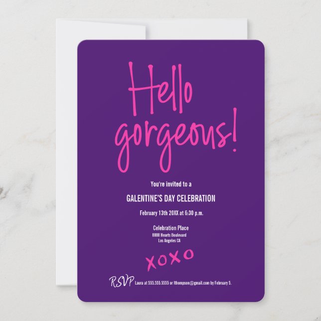 Hallo wunderschöne Galentinstag XOXO Lila Damen Einladung (Vorderseite)