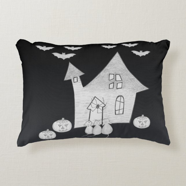 Halloween-Abend mit Spuk Haus, Fledermäusen, Kürbi Dekokissen (Vorderseite)
