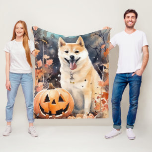Halloween Akita mit Pumpkins Beängstigend Fleecedecke