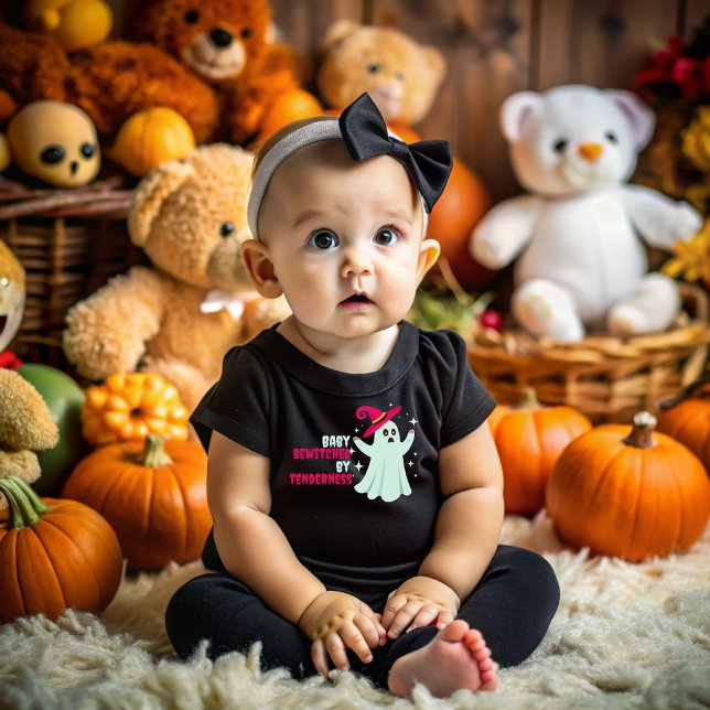 Halloween baby haunted by cuteness baby t-shirt (Von Creator hochgeladen)