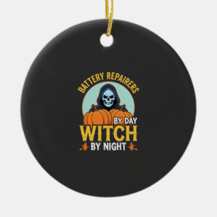 Halloween-Batterie-Reparierer Hexe bei Nacht Desig Keramik Ornament
