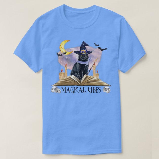Halloween Black Cat Witch Hat & Moon Magical Vibes T-Shirt (Design vorne)