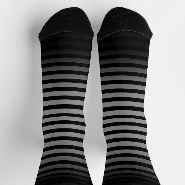 Halloween Black gray horizontal stripes ombre Socken (Oben)