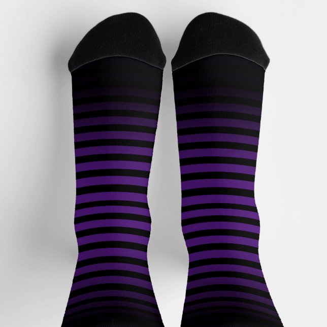 Halloween Black purple horizontal stripes ombre Socken (Oben)