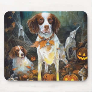 Halloween Brittany Spaniel mit Kürbissen Gruselig Mousepad