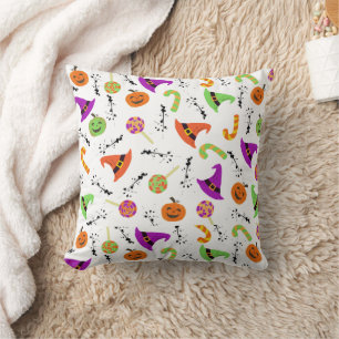 Halloween Candies Pumpkins Hexenhats Pattern Kissen