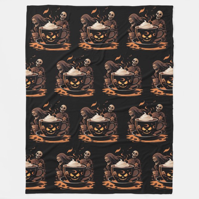 Halloween Coffee Art – Spooky Latte with Skeletons Fleecedecke (Vorderseite)