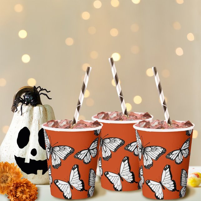 Halloween Fall Orange Butterfly Spooky-Kern Pappbecher (Fun cottagecore butterflies pattern to coordinate with my cottagecore gothic halloween collection)