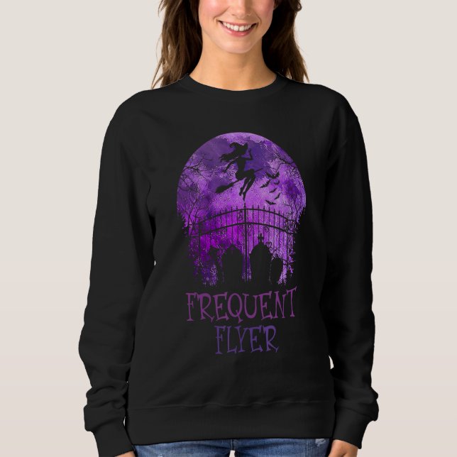 Halloween Frequent Flyer In The Cemetery Lazy Cost Sweatshirt (Vorderseite)