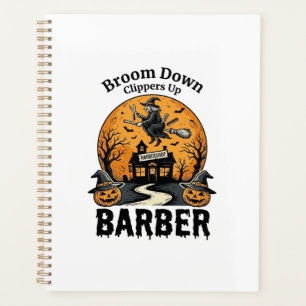 Halloween-Friseur-Shirt Witchy Heimgesuchter Salon Planer