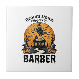 Halloween-Friseur-Shirt Witchy Heunted Salon Pun_1 Fliese