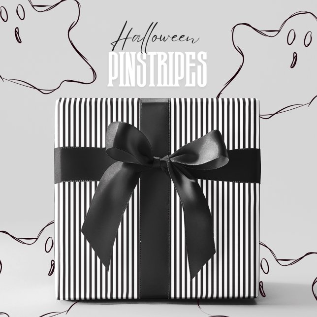 Halloween Geschenkpapier (Elegant Halloween Pinstripes in Black and White Striped Pattern for Autumn Birthday & Fall Party)