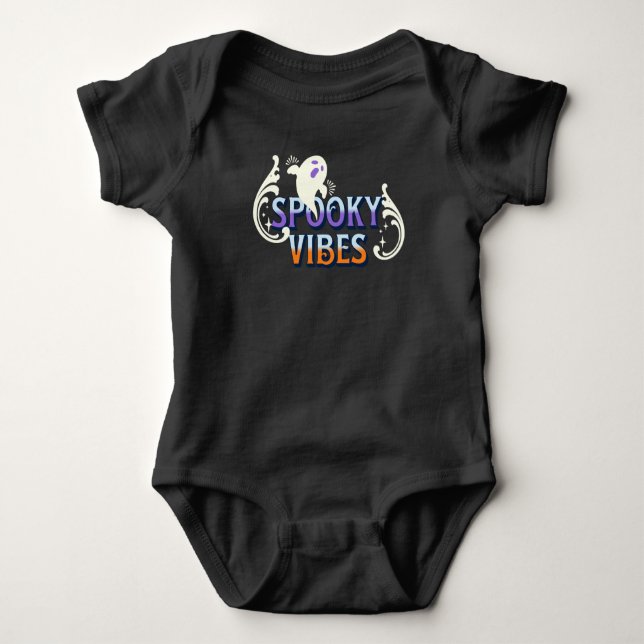 Halloween Ghost Spooky Vibes Typografy Letting Baby Strampler (Vorderseite)