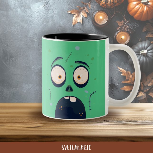 Halloween Green Scared Zombie Coffee Mug Zweifarbige Tasse (Frontal view)