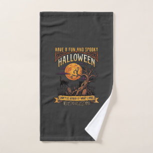 Halloween Gruseliger Baum Vollmond Schwarze Katze Handtuch