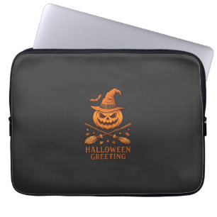 Halloween-Gruß-Kürbis-Hexenhut-gekreuzte Besen Laptopschutzhülle