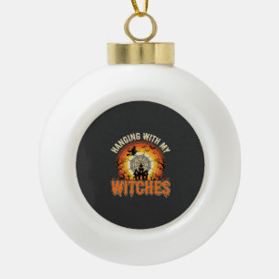 Halloween-Hängen mit meinem Hexen-Spukhaus Keramik Kugel-Ornament