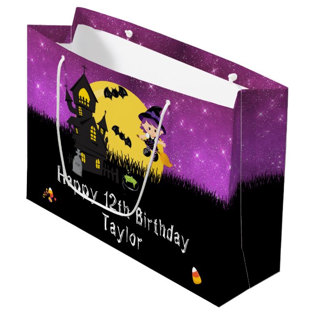 Halloween Happy Birthday Hexe Bright Lila Große Geschenktüte (Vorderseite Schrägansicht)