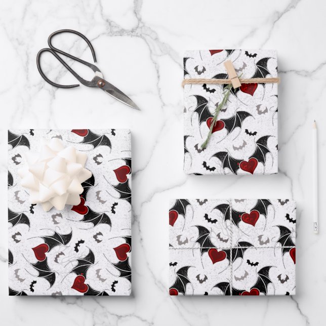 Halloween-Herz mit schwarzen Fledermausflügeln Geschenkpapier Set (Vorderseite)