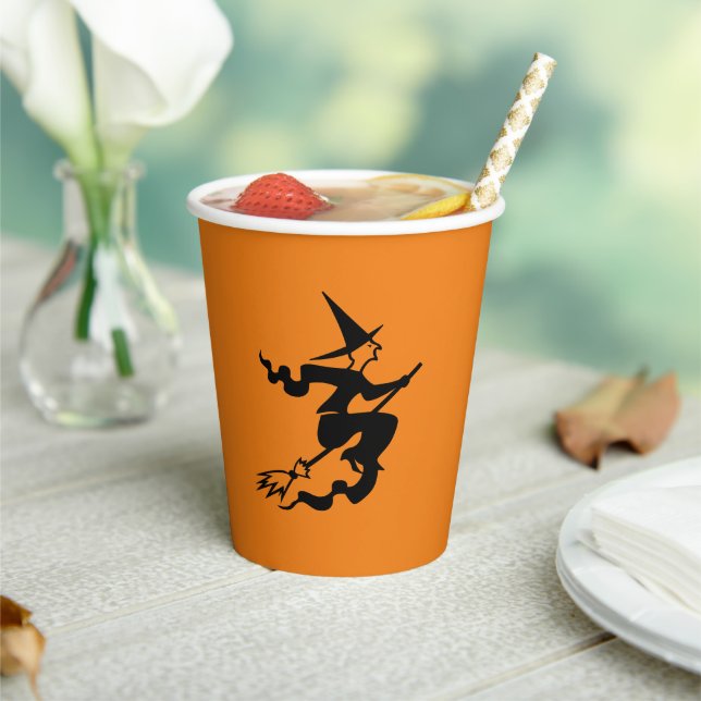 Halloween-Hexe Pappbecher (In Situ)