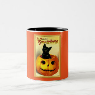 Halloween-Katze sitzt in Jack O Lantern Zweifarbige Tasse