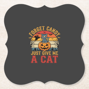 Halloween-Katze vergisst Süßigkeiten und gibt mir Untersetzer