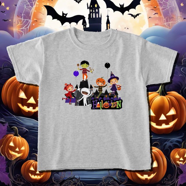 Halloween-Kinder im Kostümkind T-Shirt (Von Creator hochgeladen)