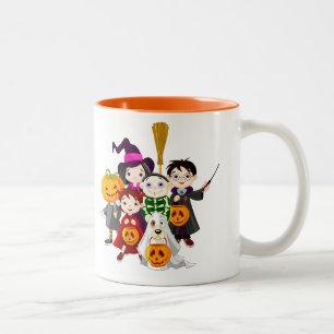 Halloween-Kindertrick oder -Behandlung Zweifarbige Tasse