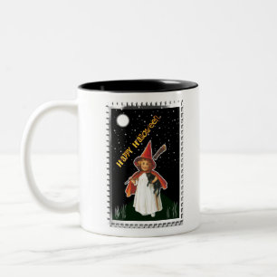 Halloween - Kleines Mädchen mit Besen und schwarze Zweifarbige Tasse