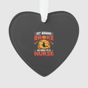 Halloween-Krankenschwester Gebrochener Besen Hexe Ornament