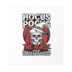 Halloween-Krankenschwester-Totenkopf-Kaffeefokus-V Notizblock