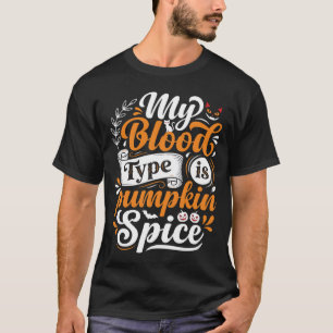 Halloween-Kürbis-Gewürz-Blutgruppe Retro-Typograph T-Shirt