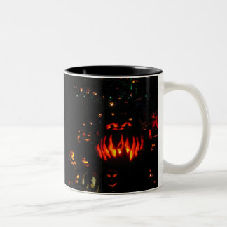 Halloween-Kürbis Zweifarbige Tasse