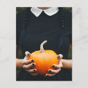 Halloween-Kürbismädchen Feiertagspostkarte