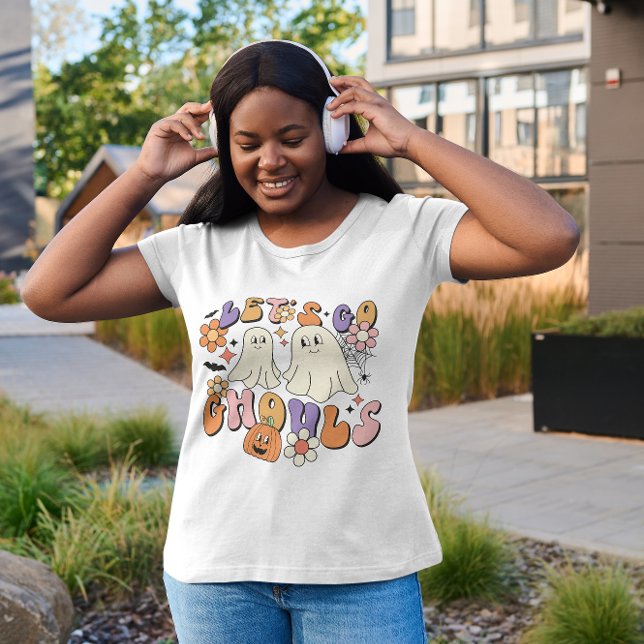 HALLOWEEN LASSE GO GHOULS NIEDLICHE GHOSTS 👻 👻 � T-Shirt (Von Creator hochgeladen)