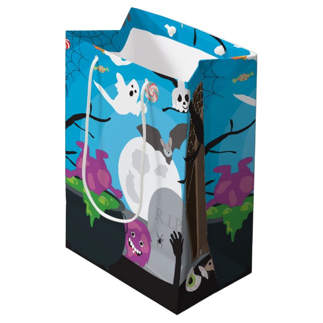 Halloween Monster Szene Mittlere Geschenktüte (Vorderseite Schrägansicht)