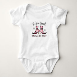 Halloween new baby born, custom baby name baby strampler