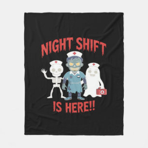 Halloween Nurse Funny Ghost Skeleton Zombie Essent Fleecedecke