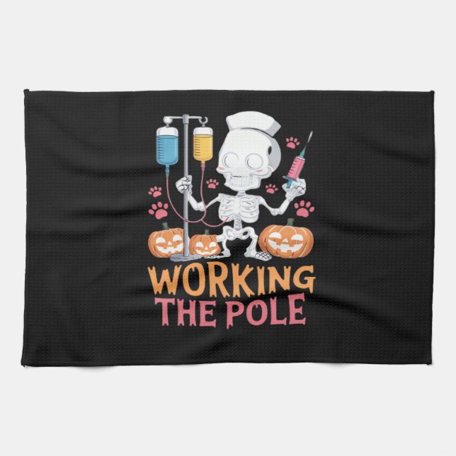Halloween Nurse Skeleton Funny Joke Essential T-Sh Geschirrtuch (Horizontal)