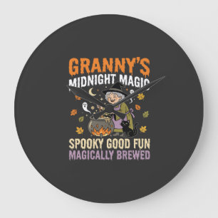 Halloween-Oma-Kessel-Magie Große Wanduhr