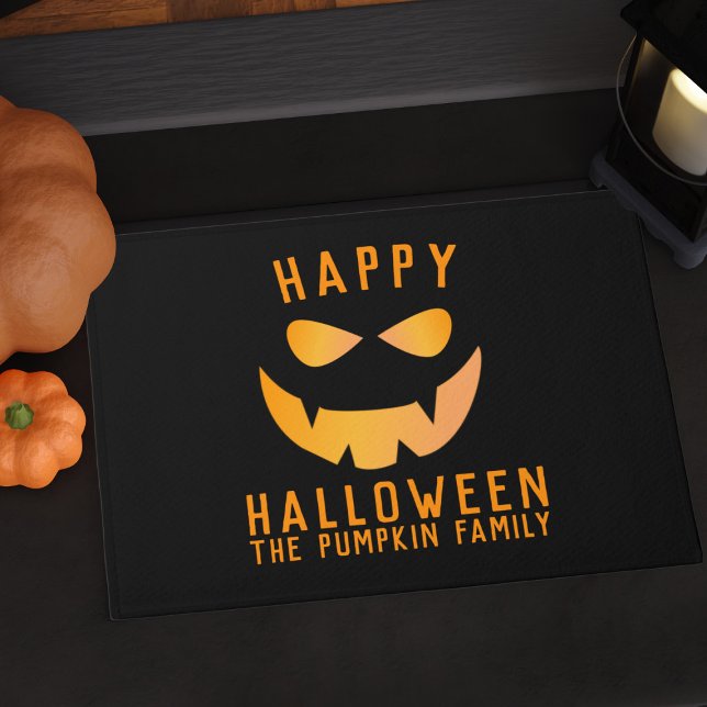 Halloween Orange Pumpkin Face Family Doormat Fußmatte (Add your name to this Jack o Lantern Welcome doormat)