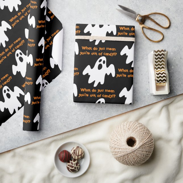 Halloween Out of Candy Funny Ghost Geschenkpapier (Kunsthandwerk)