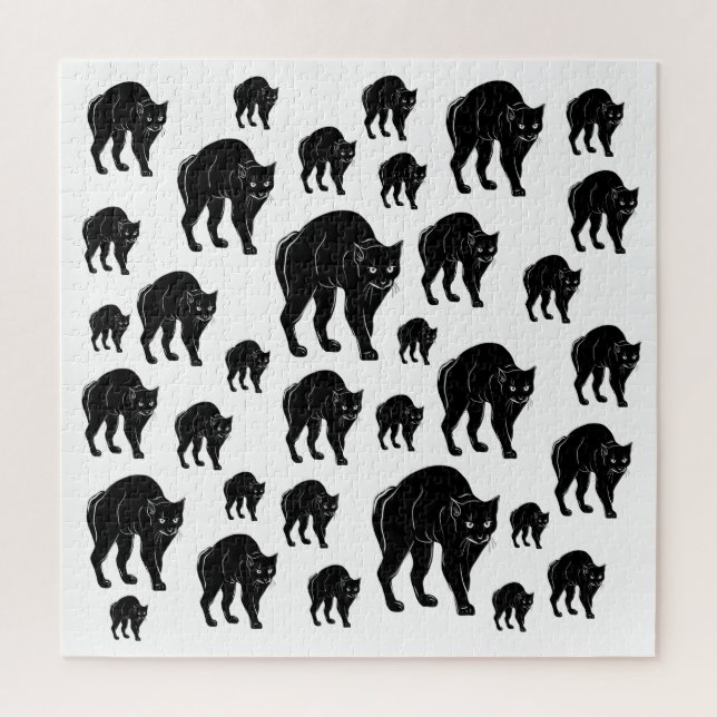 Halloween Prowling Black Cat Silhouette Zeichnend (Vertikal)