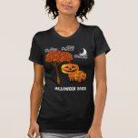 HALLOWEEN PUMPKIN HEADS T - Shirt<br><div class="desc">Dieses hat das Jahr oder ändern Sie das Jahr zu Wort BOO! Oder jede Nachricht, die Ihnen gefällt. Leichte T - Shirt Halloween oder Ernte Party Kostüme für die Kinder. Ideal für Ihr kirchliches Party! Niedliche Pumpkin-Familie stehend von einem Baum mit Orangen Herbst Blätter auf einem T - Shirt. Weißer...</div>