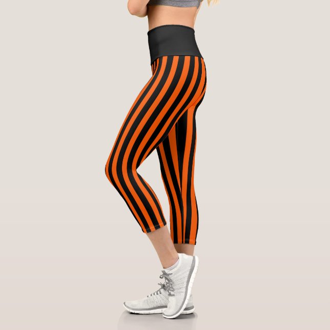 Halloween Pumpkin Orange und Black Strip Capri Leggings (Links)