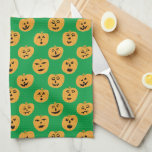 Halloween PUMPKINS Jack-O-Lanterns Geschirrtuch<br><div class="desc">Dekorieren Sie Ihre Küche mit diesem lustigen Kürbishandtuch. Ein tolles saisonales Haus- oder Hochzeitsgeschenk! Sie können ihn anpassen und auch Text hinzufügen. Karo in meinem Shop für viel mehr Farben und Muster!</div>