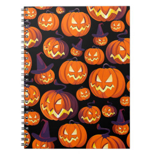 Halloween Pumpkins: Spooky Seamless Pattern. Notizblock