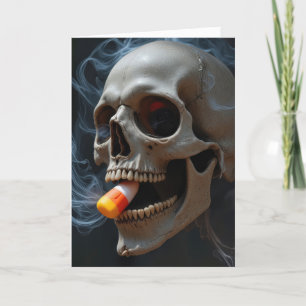 Halloween rauchender Totenkopf beißt Candy Corn Karte