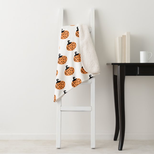 Halloween Retro Geometric Schwarz-weiß Pumpkins Sherpadecke (Beispiel)
